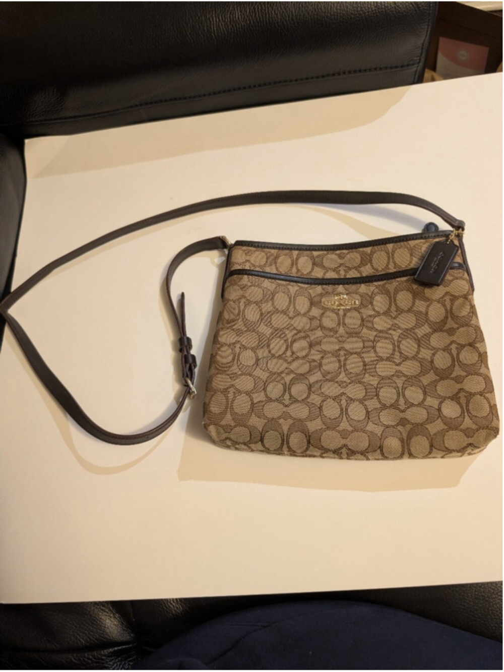 Coach Signature Jacquard File Crossbody Bag in EUC Model Number: F29960 - Picture 2 of 12
